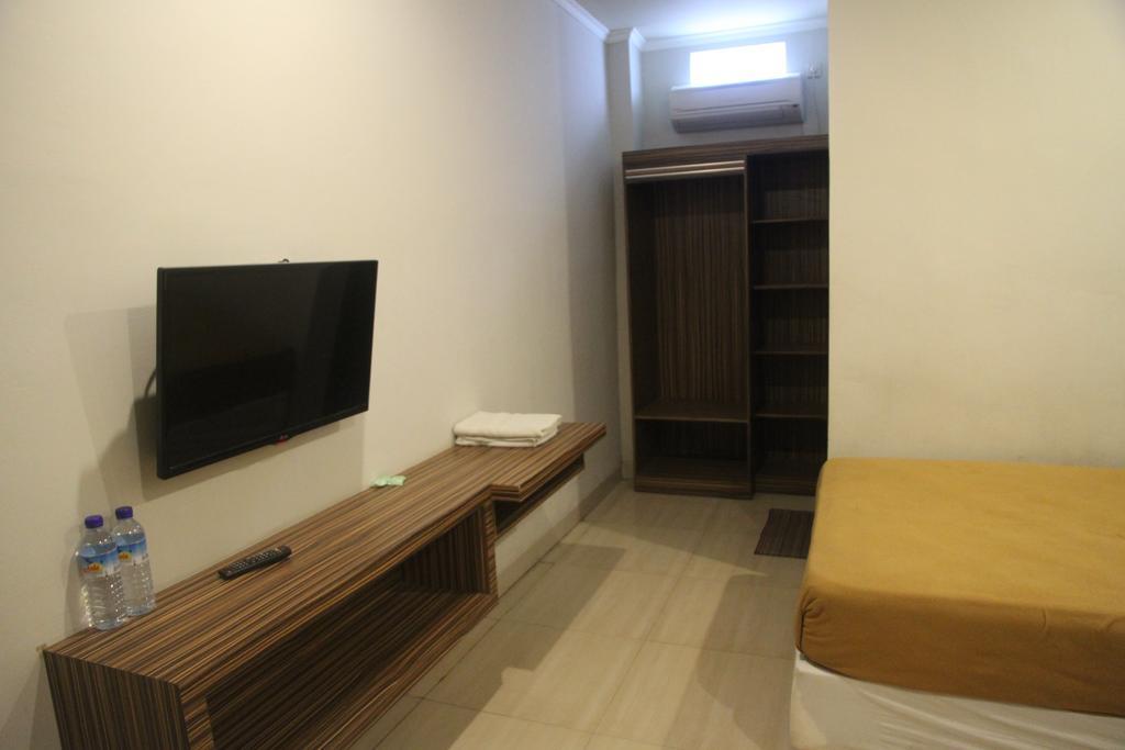 Palapa Hotel ماتارام المظهر الخارجي الصورة